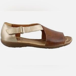 Jafa #111 Camel/Gold Pull On Sandals With Adjustable Strap